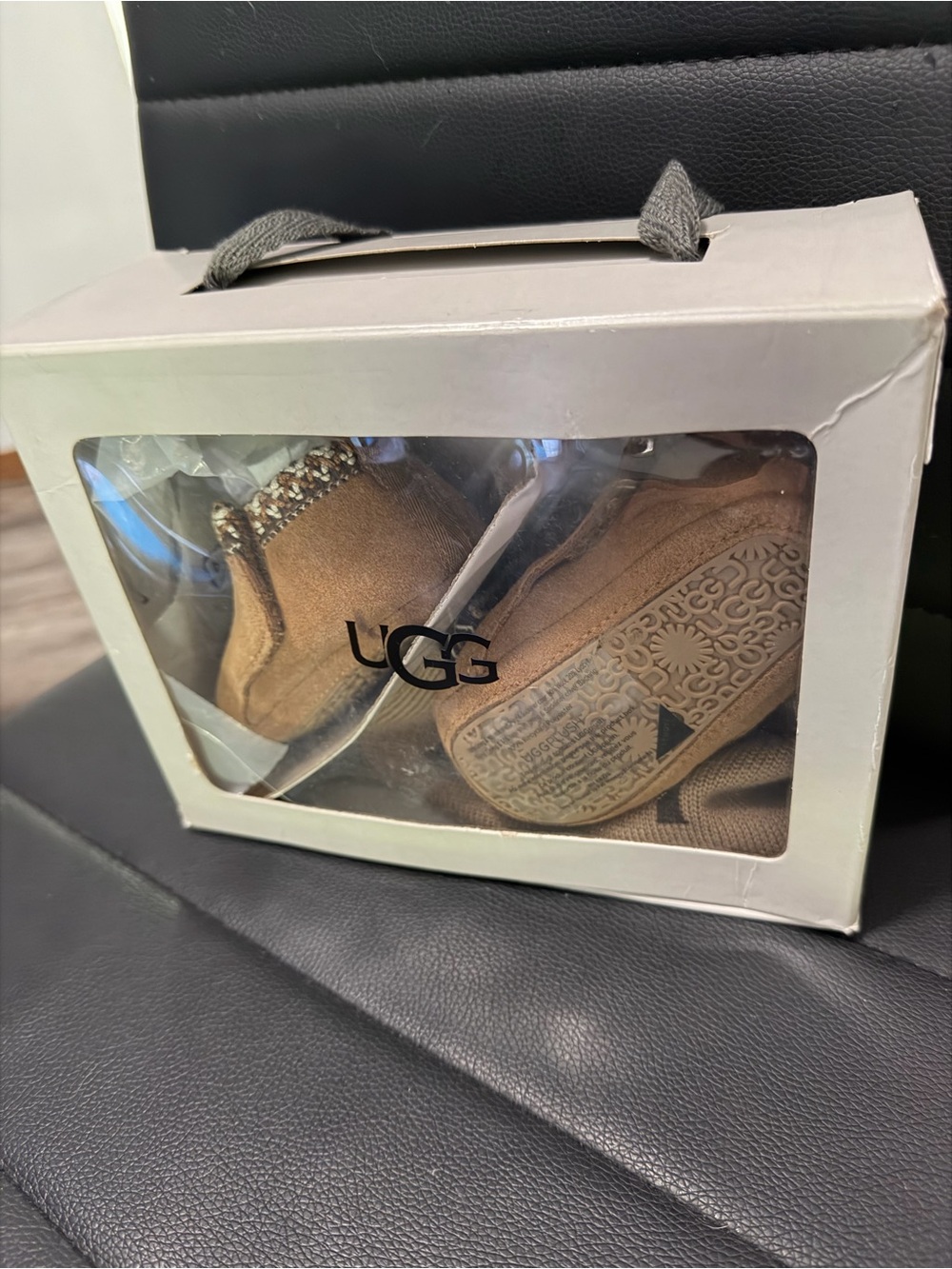 UGG Chestnut Baby Booties with Beanie